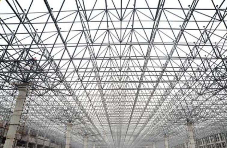 盘锦网架公司为您分享干煤棚在后期的使用保养方法